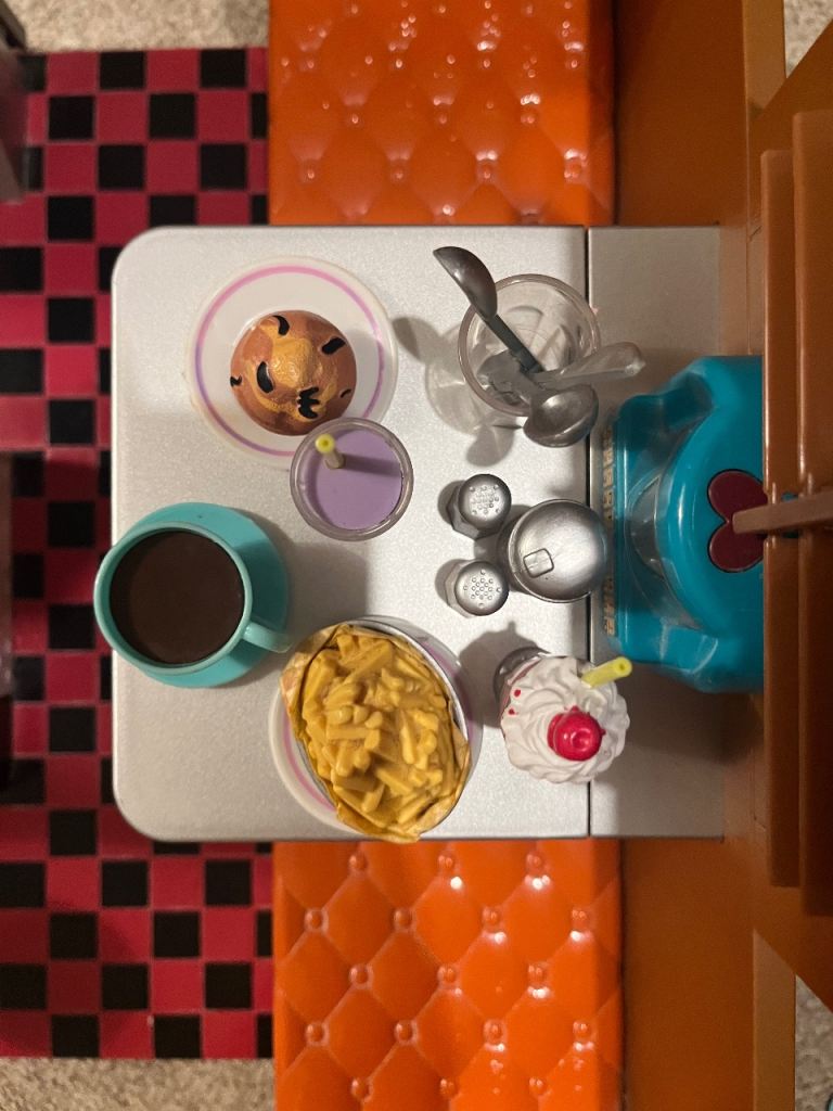 Our generation diner set