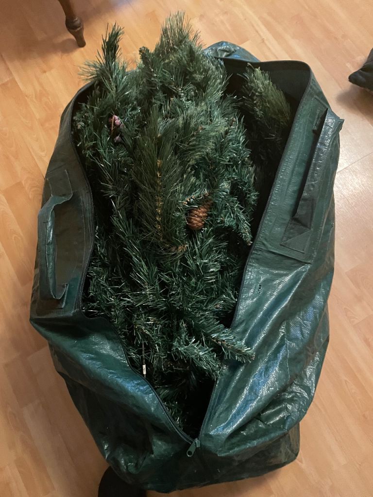 Christmas Tree, 6 foot, Tesco Finest Free