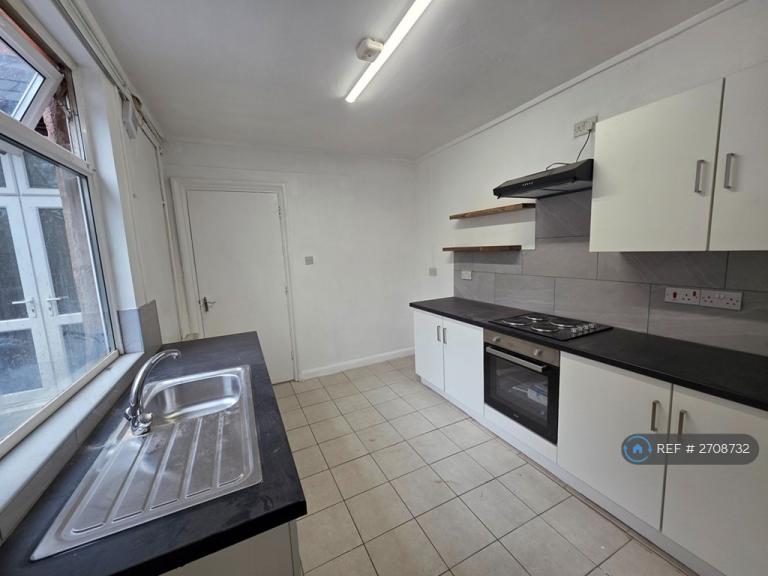 1 bedroom flat in Clarendon Rd, Birmingham, B16 (1 bed) (#2708732)