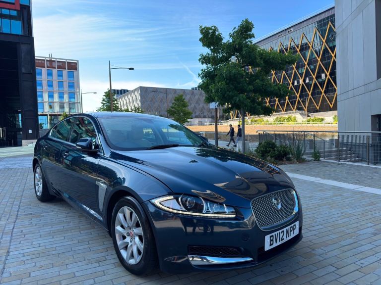 JAGUAR XF 2.2D LUXURY  LOW MILES
