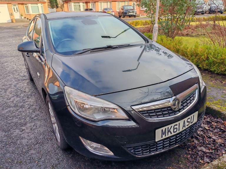 Vauxhall, ASTRA, Hatchback, 2011, Manual, 1956 (cc), 5 doors