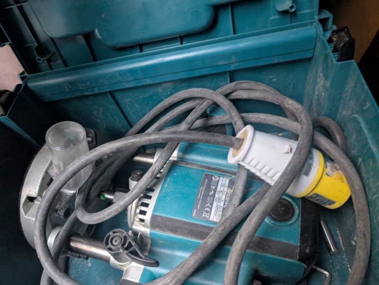 Makita 1/2 " Router 110v