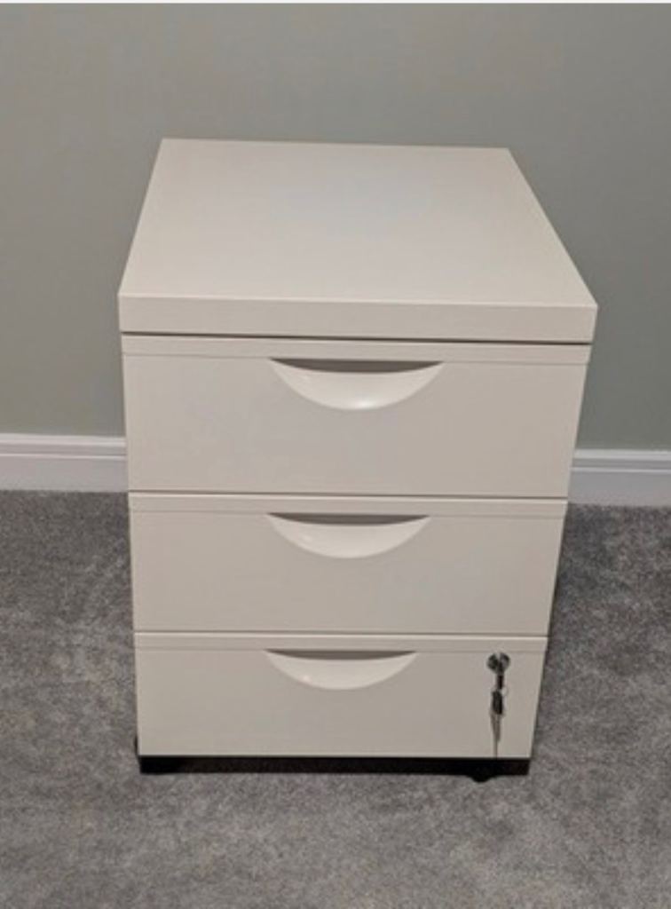 White 3-Drawer Metal Filing Cabinet on Wheels