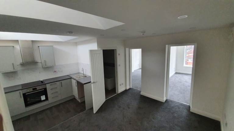 2 BEDROOM FLAT AVAILABLE TO LET Denton M34 3JU
