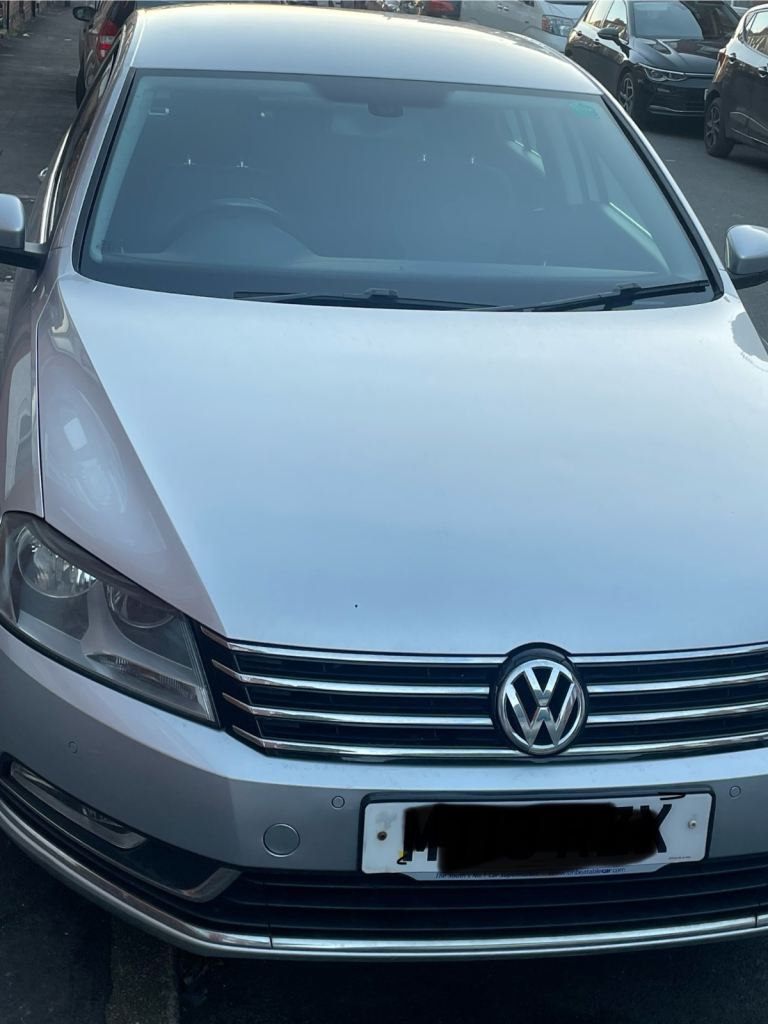 Volkswagen, PASSAT, Saloon, 2013, Manual, 1968 (cc), 4 doors