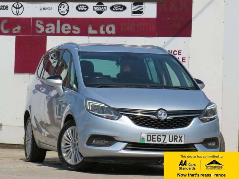 2017 Vauxhall Zafira 1.4T Tech Line Nav 5dr Auto MPV PETROL Automatic