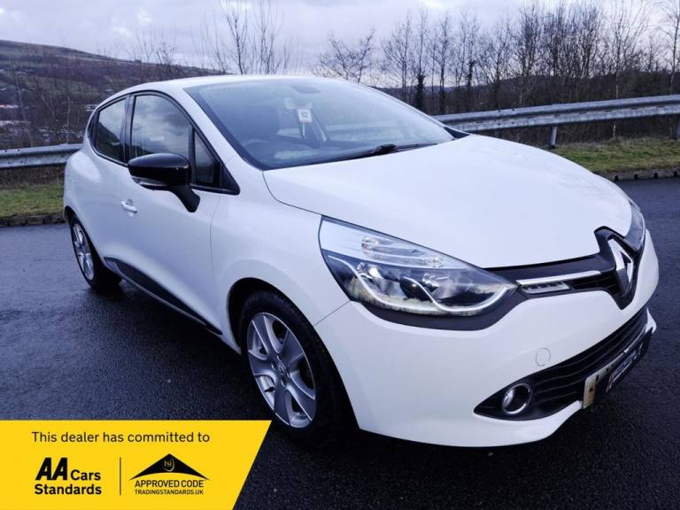 2015 Renault Clio 1.2 16V Dynamique MediaNav Hatchback 5dr Petrol Manual Euro 5 (75 ps) Hatchback...