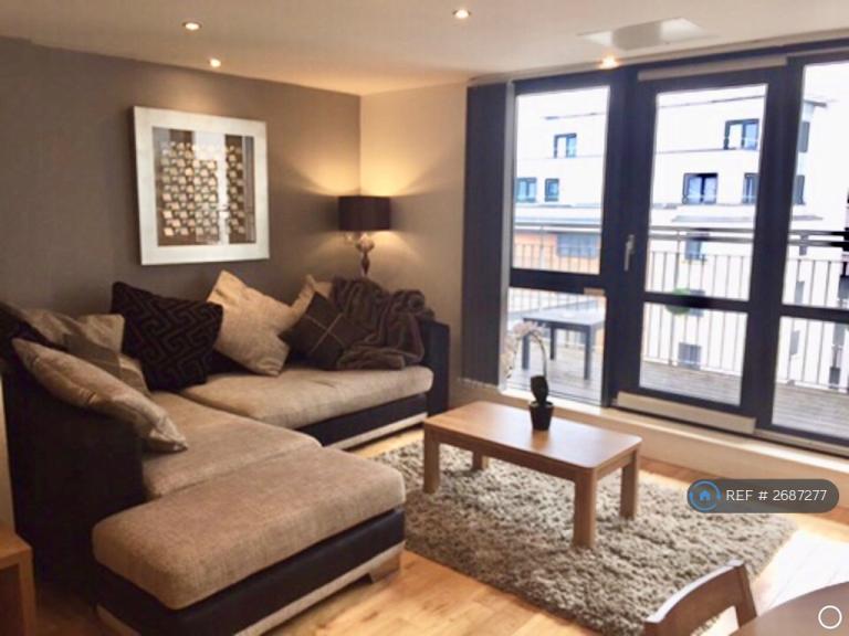 2 bedroom flat in The Atrium, Nottingham, NG2 (2 bed) (#2687277)