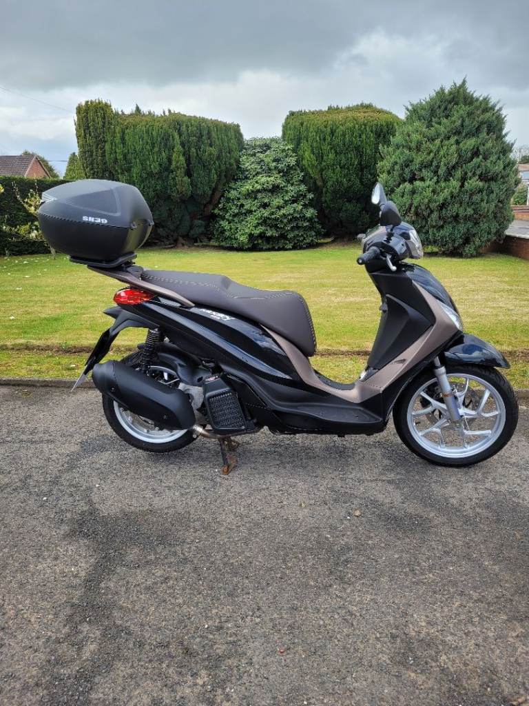 Piaggio Vespa Medley 125cc