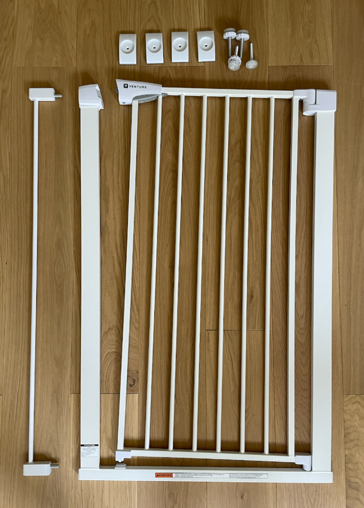 Metal Baby and Pet Gate - Venture Stair Gate - No drilling - Excellent condition