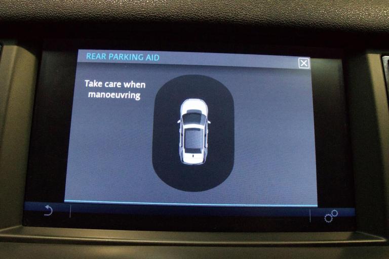 2016 Land Rover Discovery Sport 2.0 TD4 SE 5dr [5 seat] ESTATE DIESEL Manual