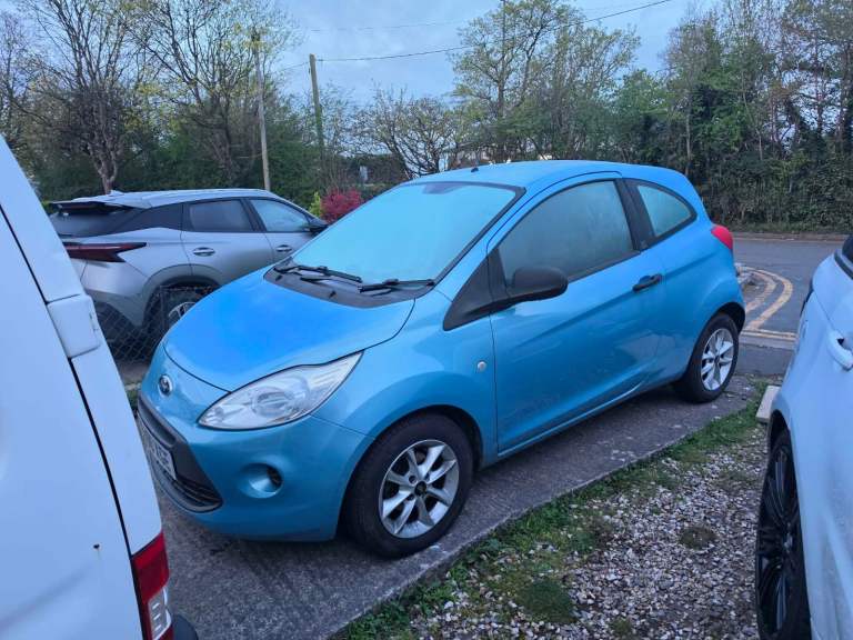 Ford, KA, Hatchback, 2010, Manual, 1242 (cc), 3 doors