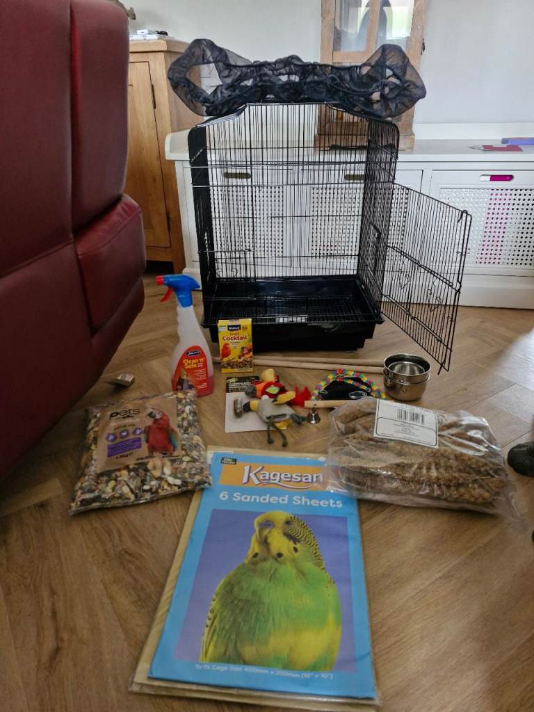 Bird cage and accessories 