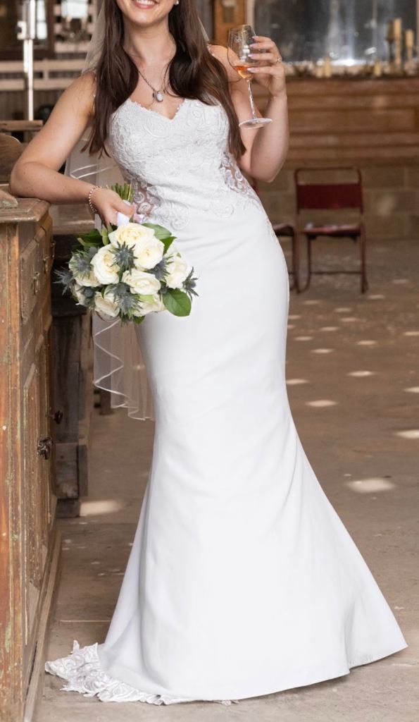 OTO Stunning Wedding Dress & Veil