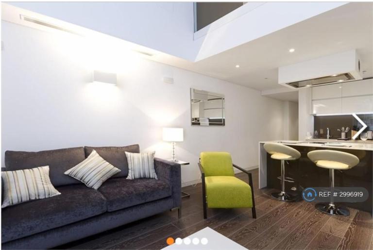 1 bedroom flat in Marconi House, London, WC2R (1 bed) (#2996919)