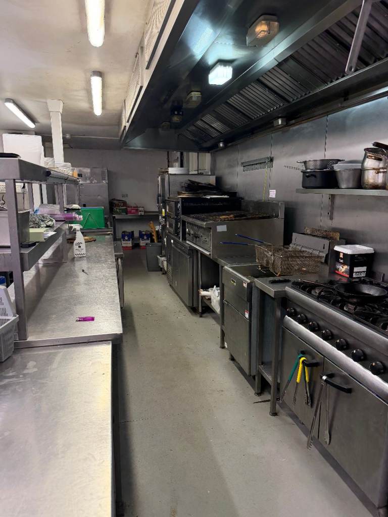 Farnham Pub Kitchen For Rent