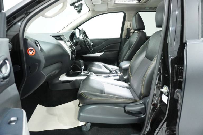 2020 Nissan Navara Double Cab Pick Up N-Guard 2.3dCi 190 TT 4WD Auto PICK UP DIESEL Automatic