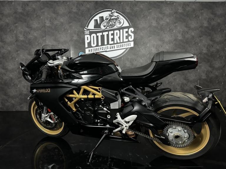 MV Agusta Super Veloce 800 *Premium Prestige Motorcycle*