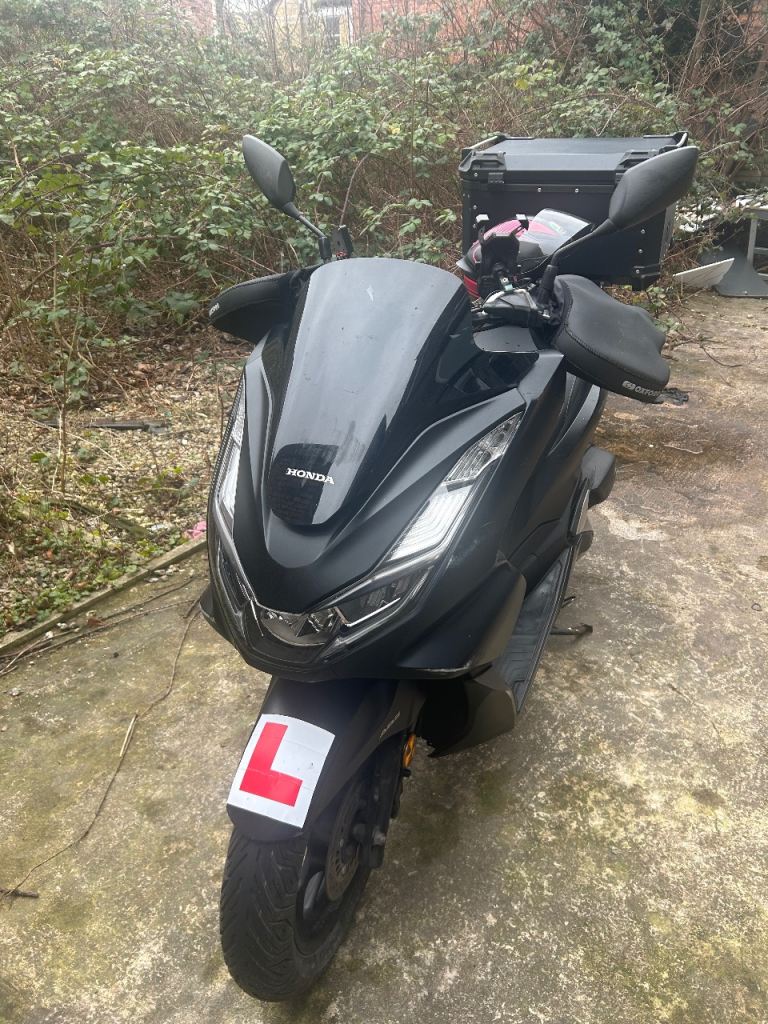 Honda, PCX, 2022, 125 (cc)