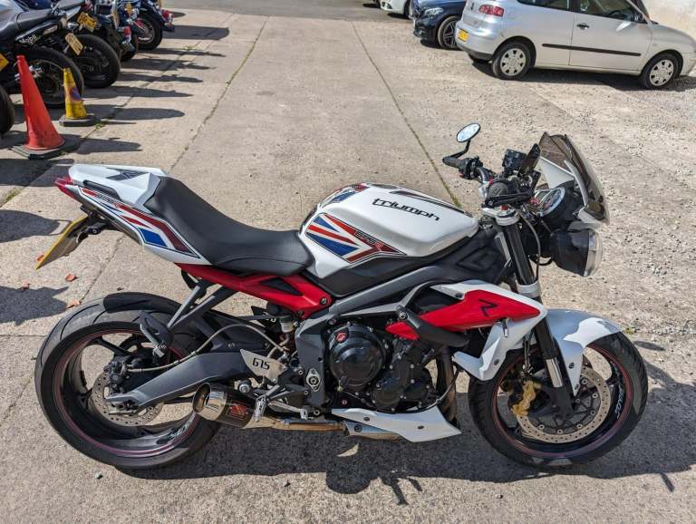 2013 13 TRIUMPH STREET TRIPLE 675 R WHITE 675R NAKED HISTORY NEW MOTHPI CLEAR