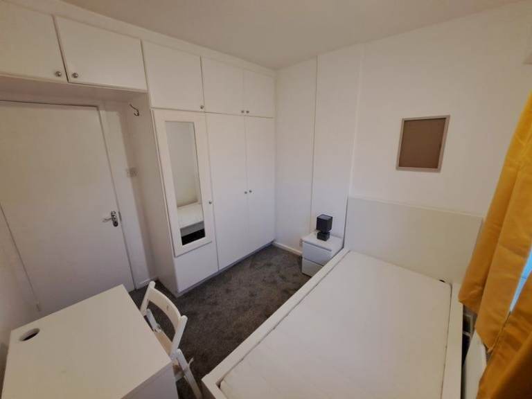 🌼 Cozy Single Room | Finchley Road |  🏡