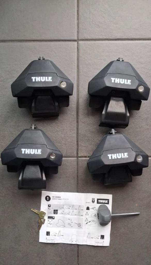 Thule Evo Clamps 7105 & Kit 5254 Renault CAPTUR 5dr SUV 2020-