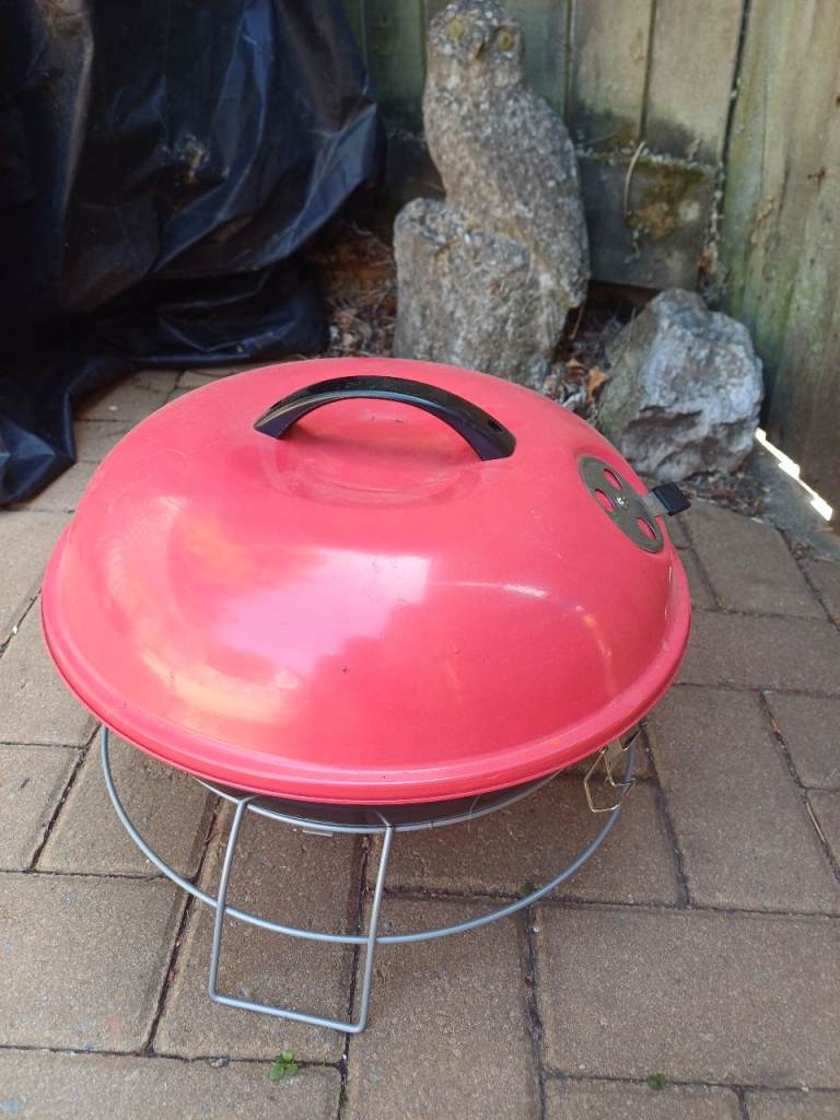 *Gone* Smallish BBQ. GONE. COLLECTED