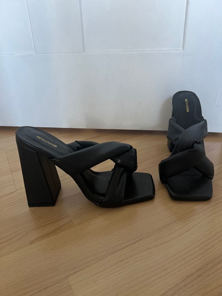 PRETTYLITTLETHING Black Block Heel Mules brand new 