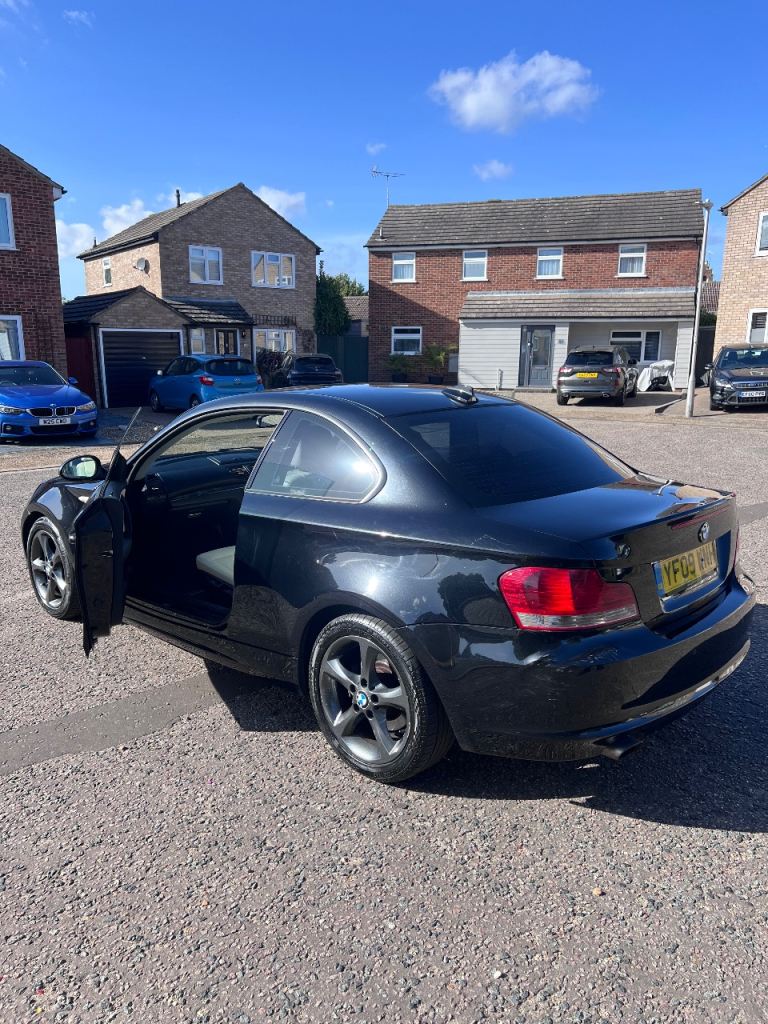 BMW, 1 SERIES, Coupe, 2009, Manual, 1995 (cc), 2 doors