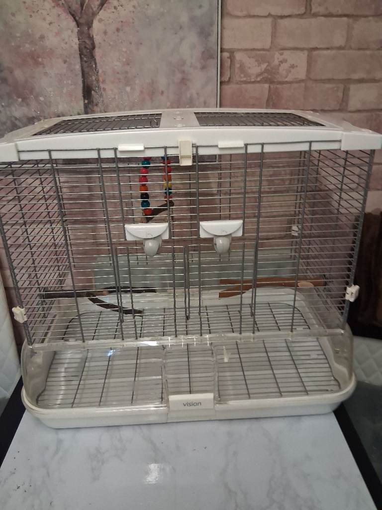 Vision bird cage