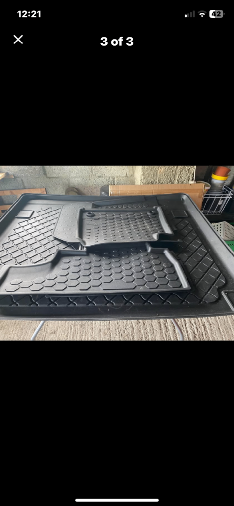 2025 EV Vauxhall combo MPV rubber mats and boot liner