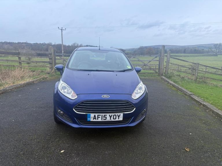 2015 Ford Fiesta 1.5 TDCi Zetec Euro 5 5dr HATCHBACK Diesel Manual