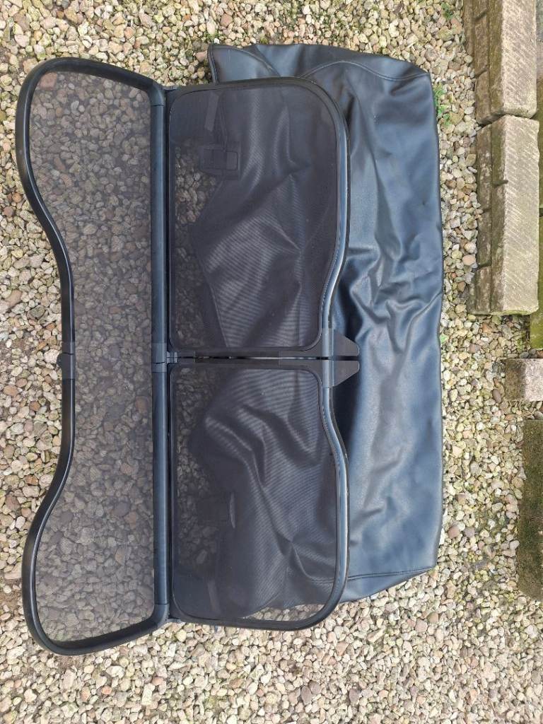 Genuine VW Beetle Convertible Leather Cover and Wind Deflector Guard 2003