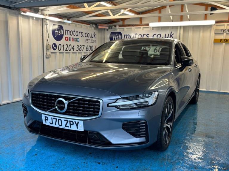 2020 70 VOLVO S60 2.0H T8 RECHARGE 11.6KWH R-DESIGN SALOON 4DR PETROL PLUG-IN HY