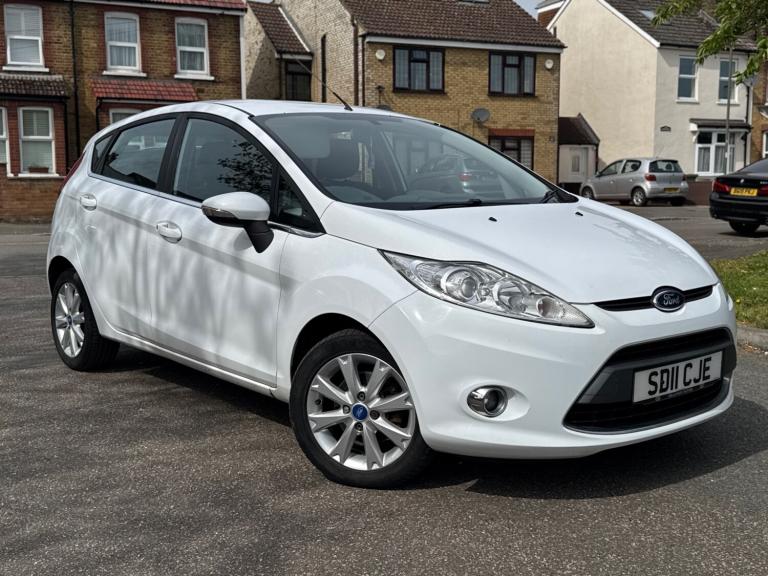 2011 Ford Fiesta 1.25 Zetec 5dr [82] HATCHBACK Petrol Manual