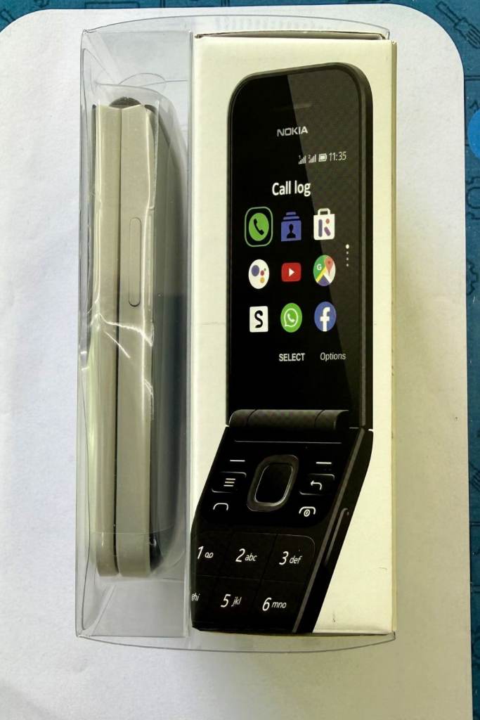 Brand New Nokia 2720 White Flip Phone