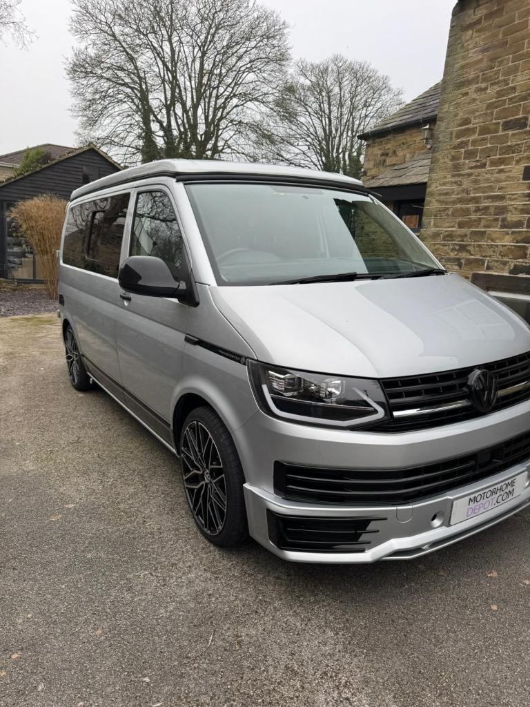 Volkswagen Transporter Campervan - CamperKing Monte Carlo