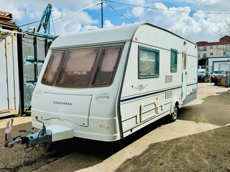 Coachman VIP 520