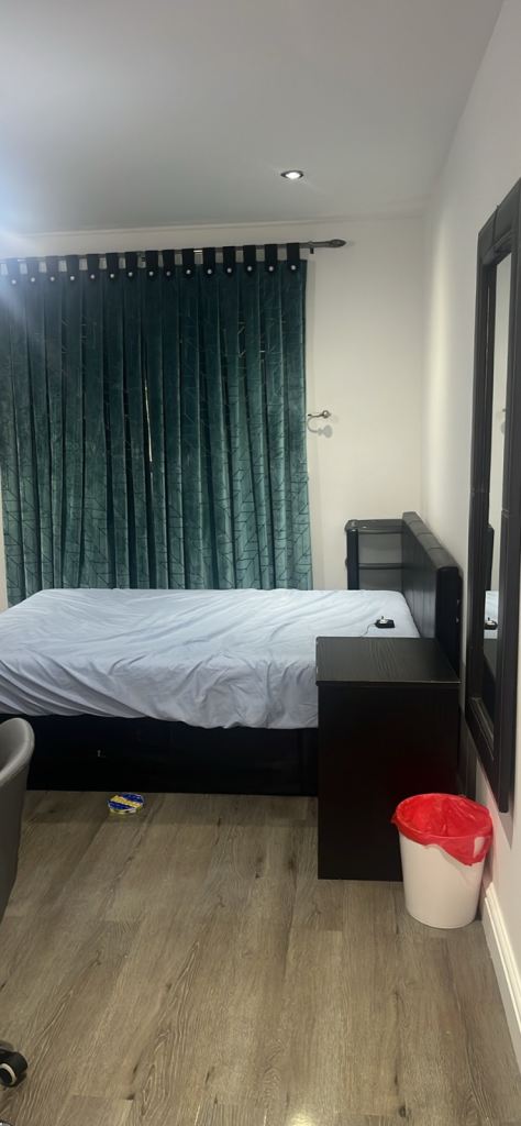 1 Double Bedroom to Rent – £900 pcm (Bills Included)