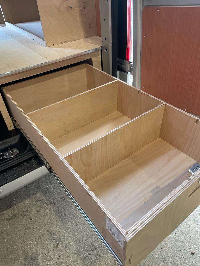 Yoke Van racking – Ford Transit custom MK1 L1H1