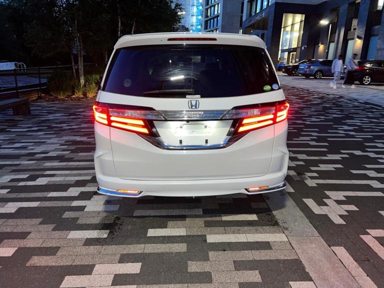 2017 HONDA ODYSSEY 2.4 I-VTEC AUTO PETROL 7 SEATER MPV NEW SHAPE GRADE 4