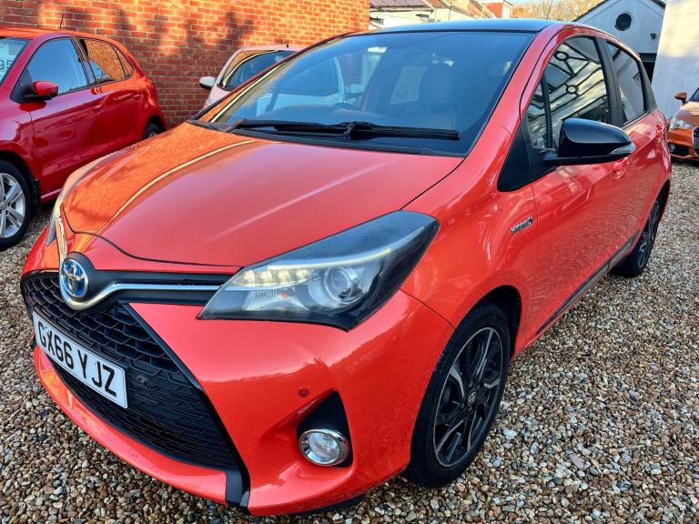 2016 Toyota Yaris 1.5 VVT-h Orange Edition Hatchback 5dr Petrol Hybrid E-CVT