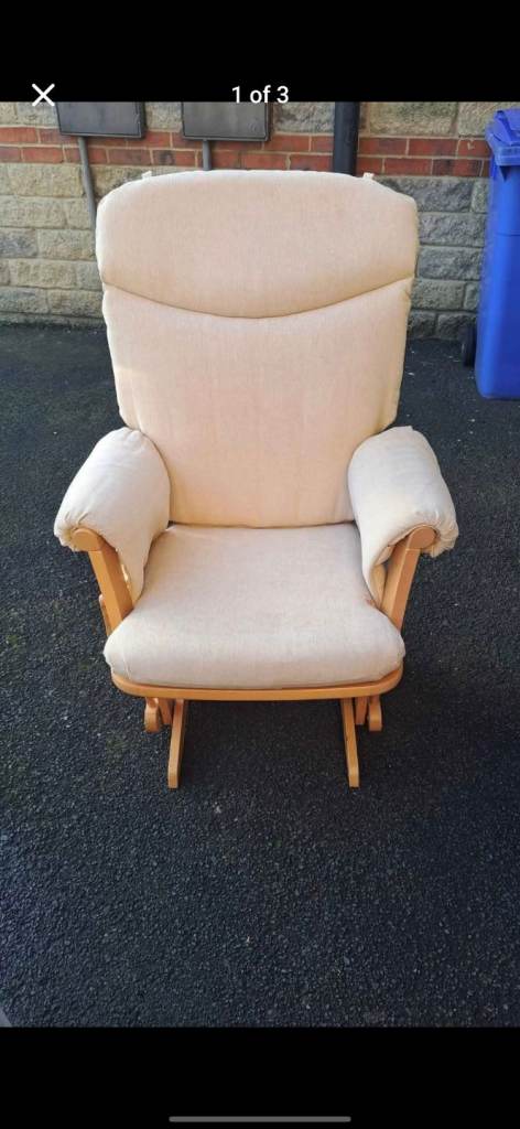 Nursing / rocking chair