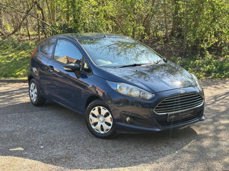 FORD FIESTA VAN 1.6 TDCi ECOnetic II Panel Van 3dr 2015