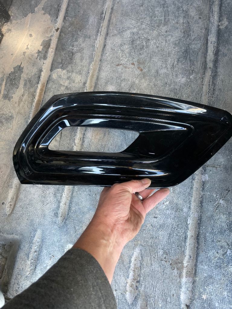 Transit Custom fog light bumper insert