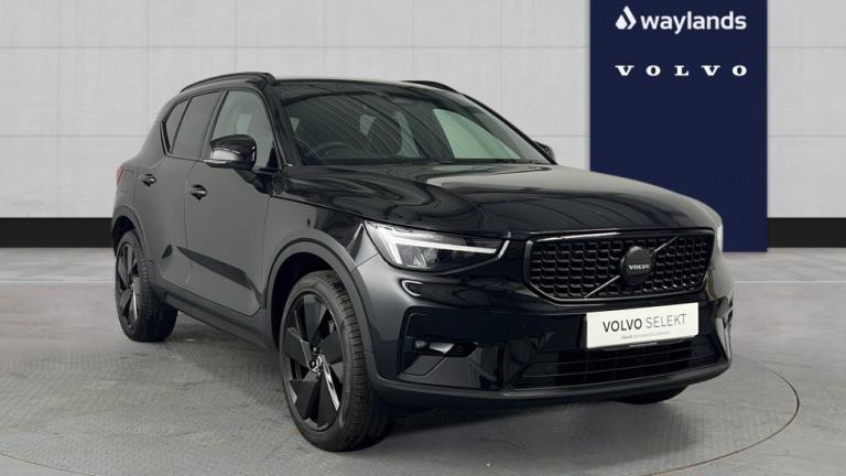 2025 Volvo XC40 B3 Black Edition Plus, Mild hybrid, Petrol Estate Petrol Automatic