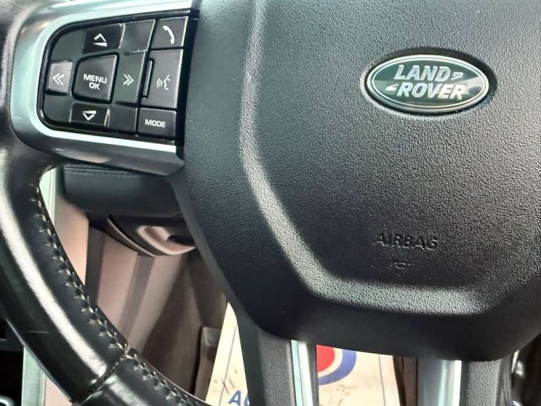 2017 Land Rover Discovery Sport 2.0 TD4 HSE SUV 5dr Diesel Auto 4WD Euro 6 (s/s) (180 ps) ESTATE ...