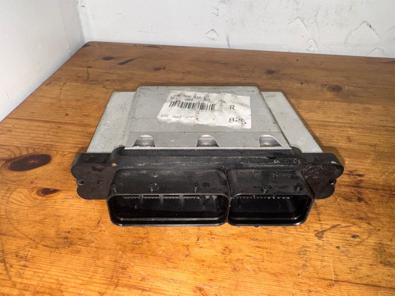 2014 AUDI A3 1.4 PETROL ENGINE CONTROL UNIT ECU 04E907309A 0261S07726
