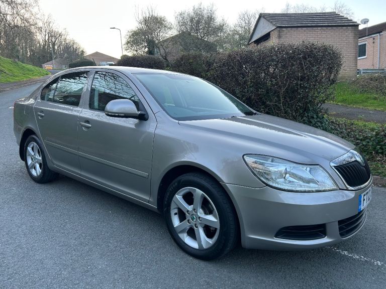 Skoda, OCTAVIA FL, 1.6 TDI, 2012, Manual, 5 doors