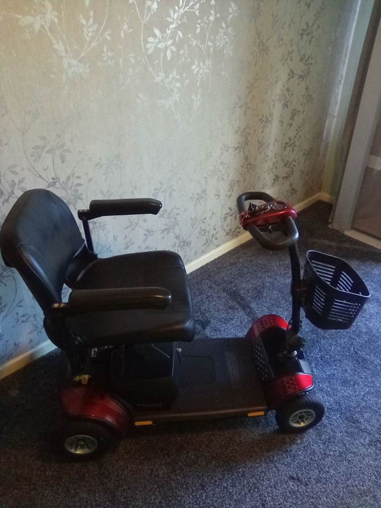 Mobility scooter